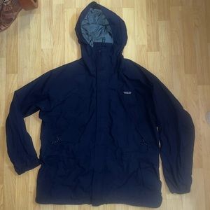 Patagonia 83602 Classic Storm Jacket Hooded Navy Blue men’s large